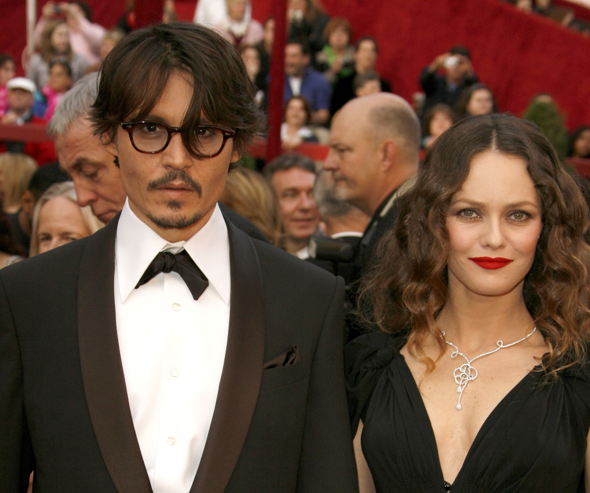 Johnny Depp & Vanessa Paradis Officially Split Access
