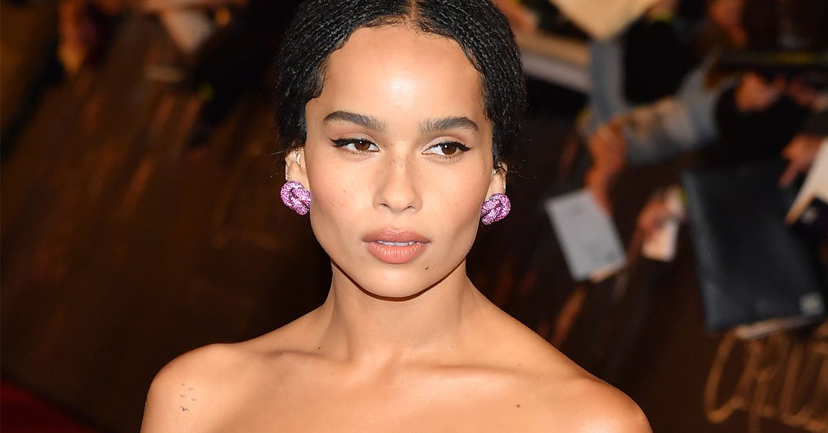 Zoe Kravitz Steps Out With Fiancé Karl Glusman For The First Time Since