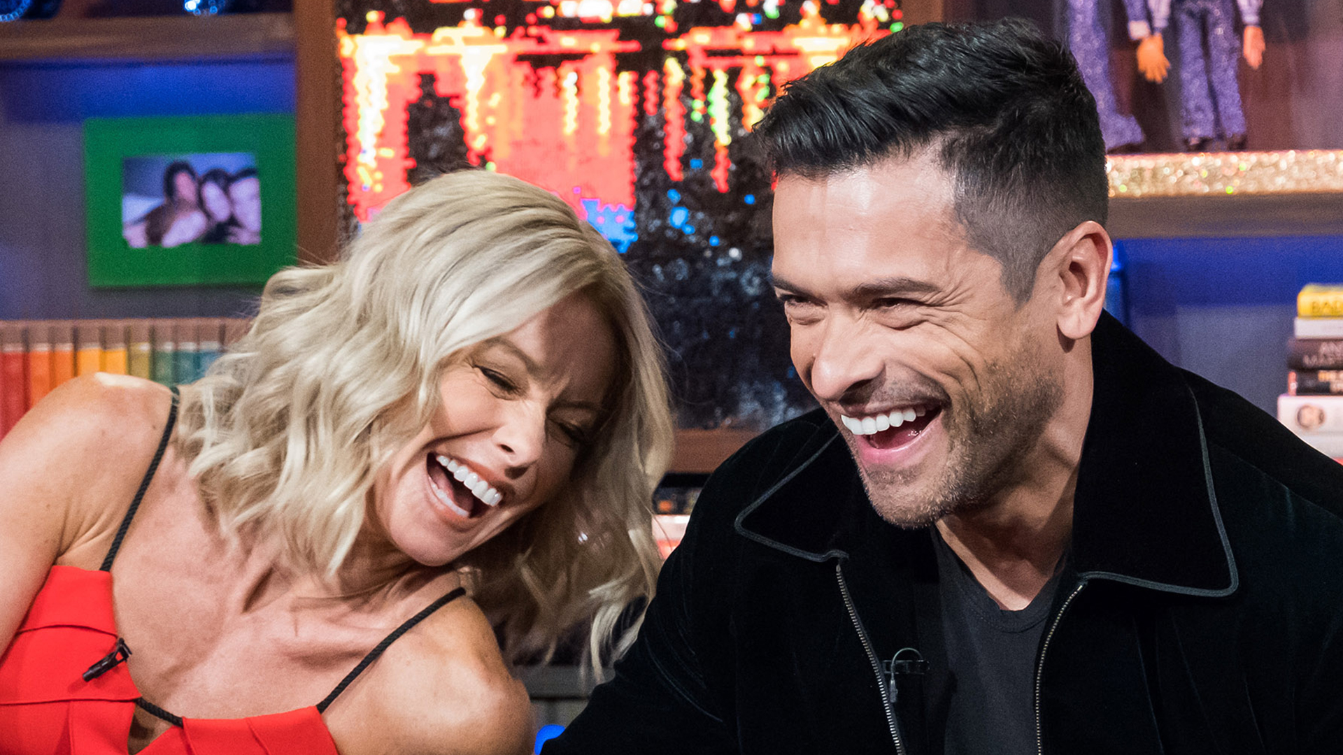 Kelly Ripa And Mark Consuelos' Daughter Lola Jokingly Calls Their