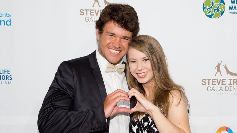 Bindi Irwin and Chandler Powell Cute Couple Pics