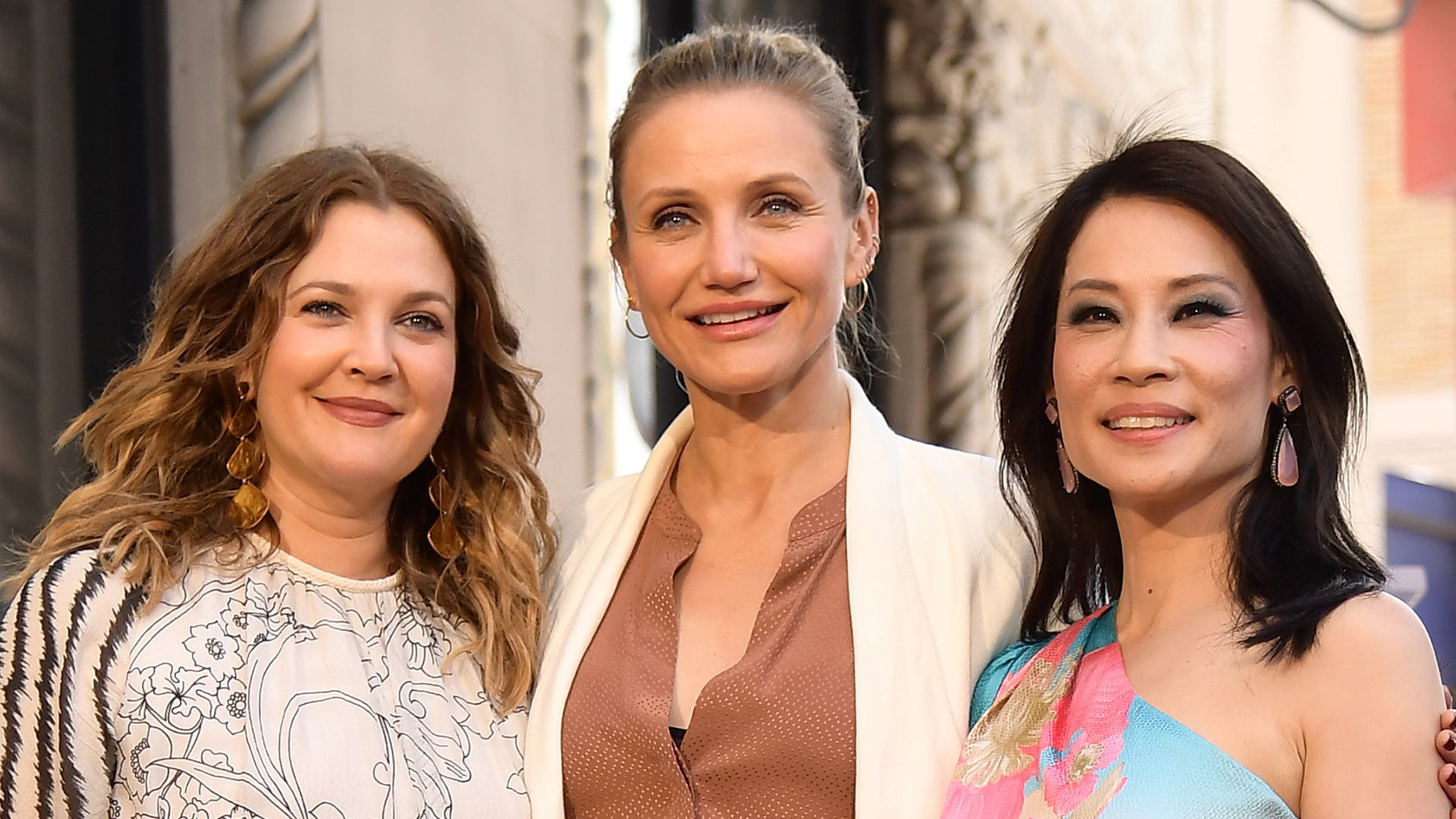 Drew Barrymore Has Epic 'Charlie's Angels' Reunion With Cameron Diaz