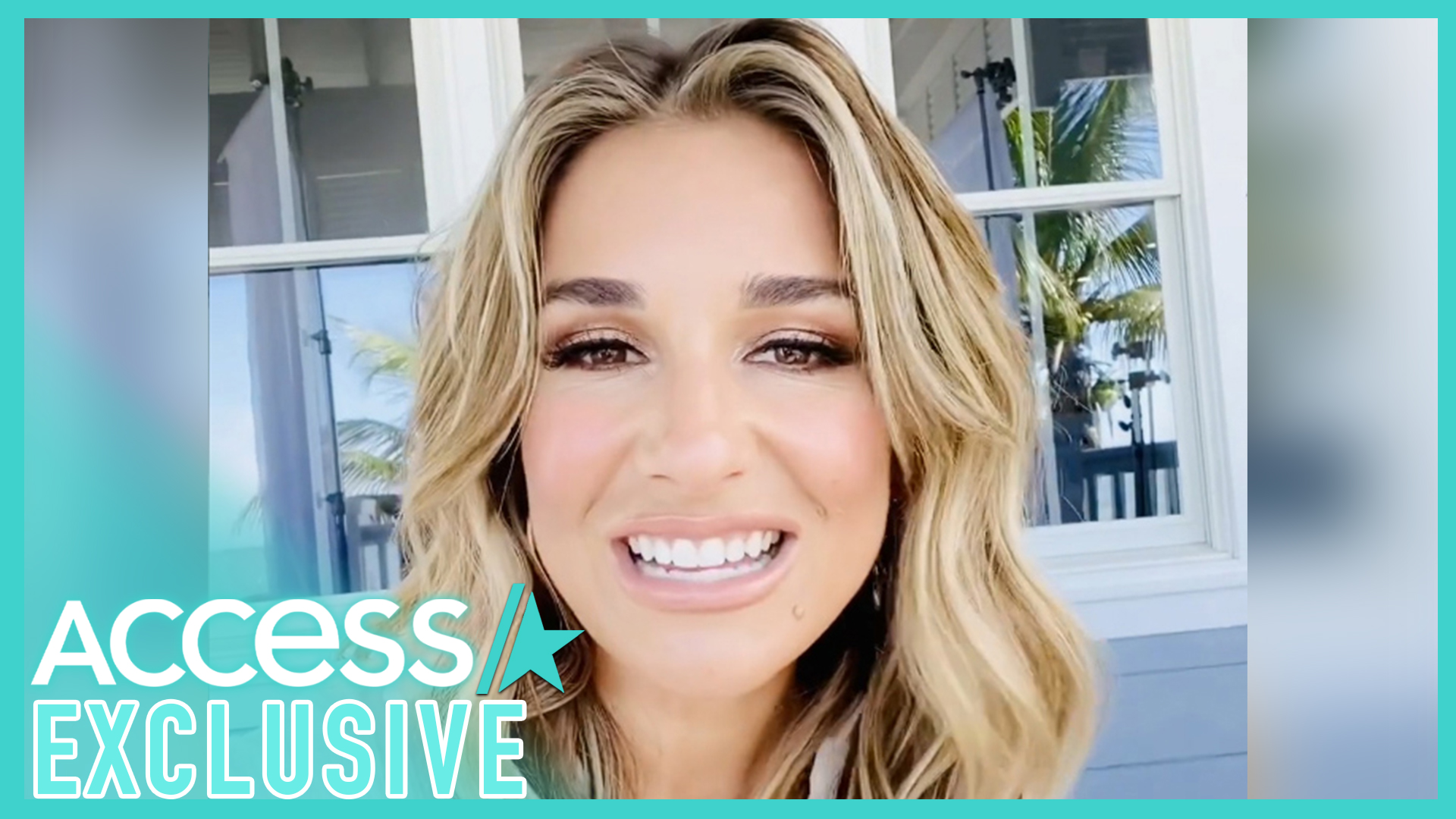 Jessie James Decker Returning As 'New Year's Rockin' Eve' Powerball(02)