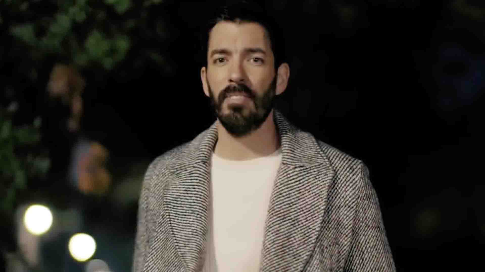 ‘Property Brothers’ Star Drew Scott Releases Festive Christmas Song