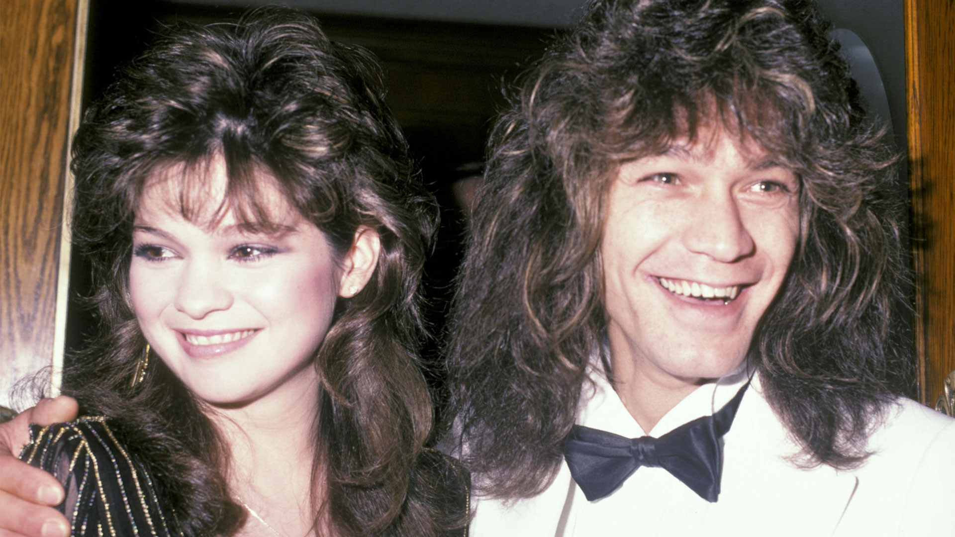 Valerie Bertinelli Tears Up Discussing Eddie Van Halen's Death 'It's