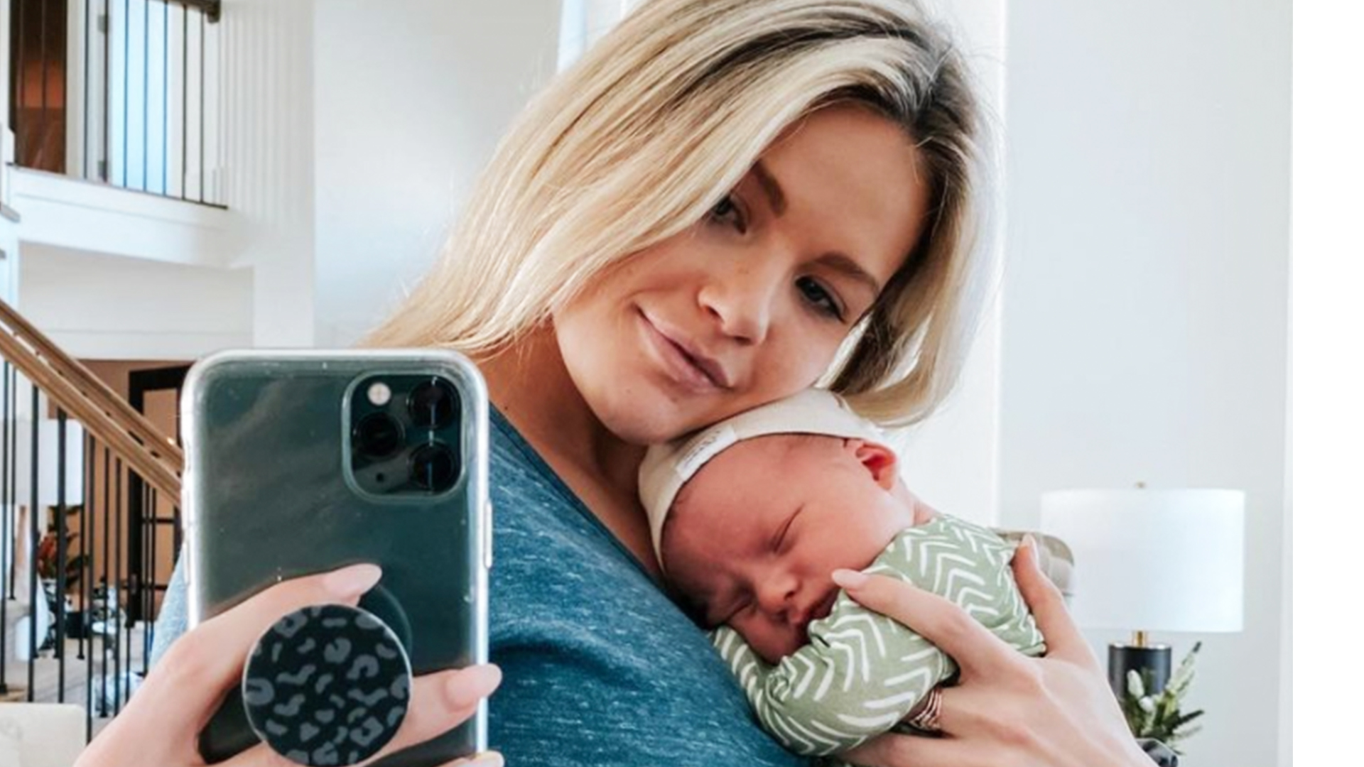 Witney Carson Says She's 'Still In A Diaper' 2 Weeks After Giving Birth