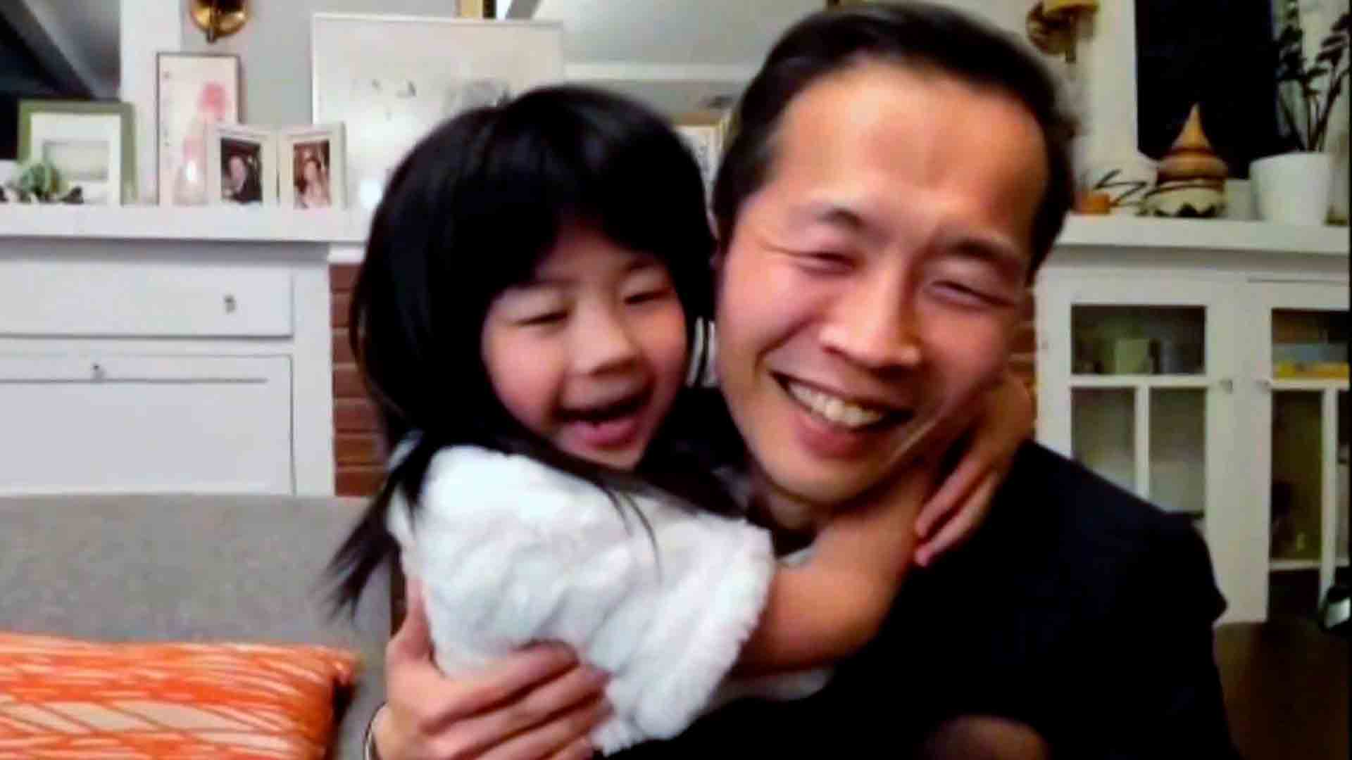 Daughter Of ‘Minari’ Director Lee Isaac Young Steals Spotlight When Dad(02)