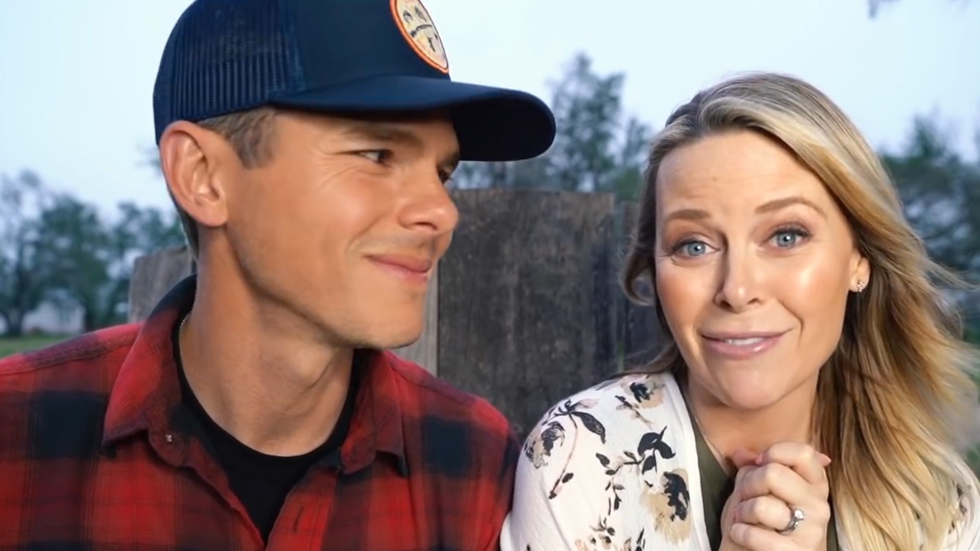 Granger Smith's Wife Calls Out Hurtful Comments About Late Son River(00)
