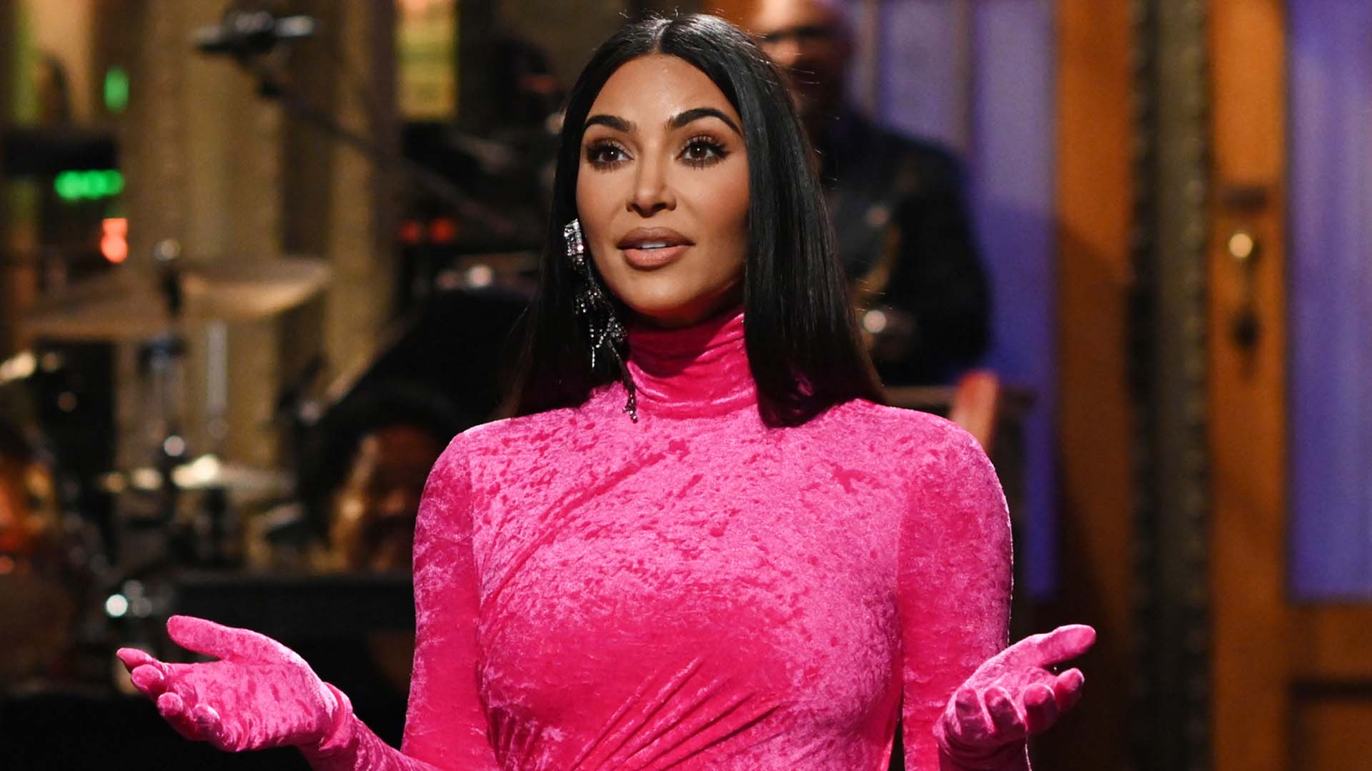 kim-kardashian-roasts-kanye-west-kris-jenner-o-j-simpson-more-in
