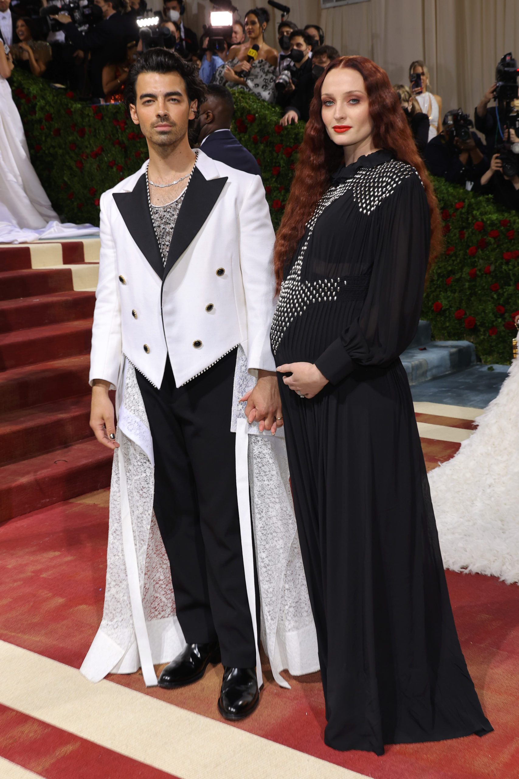 2022 Met Gala: Sophie Turner and Joe Jonas Coordinate Their Looks