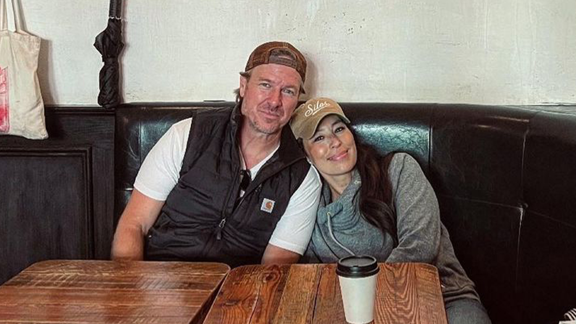 Chip Gaines & Joanna Gaines Celebrate 19th Wedding Anniversary With