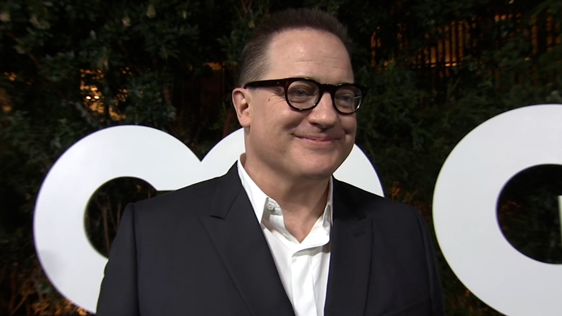 Brendan Fraser Hails Costar Sadie Sink As 'Genuine Article,' Reacts To
