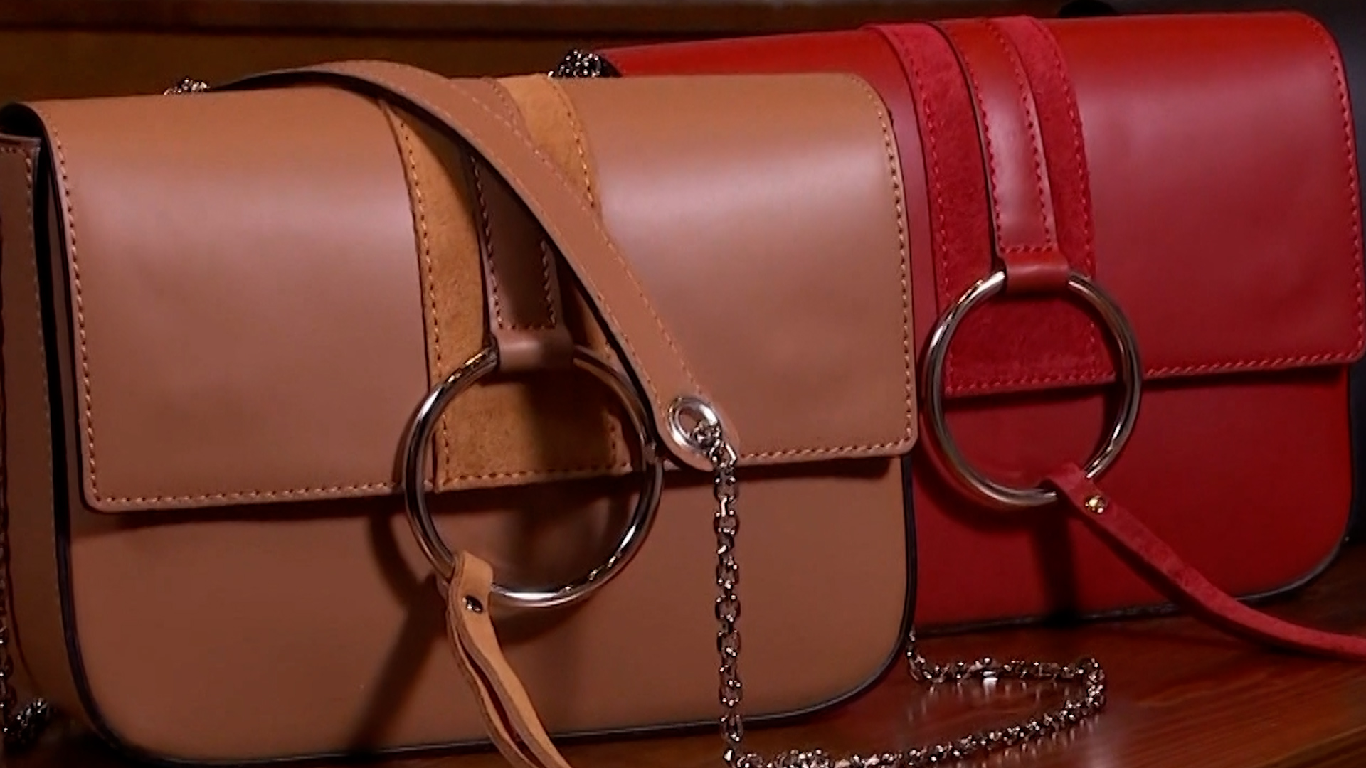 shop-luxury-purses-necklaces-more-on-gilt-this-week-access