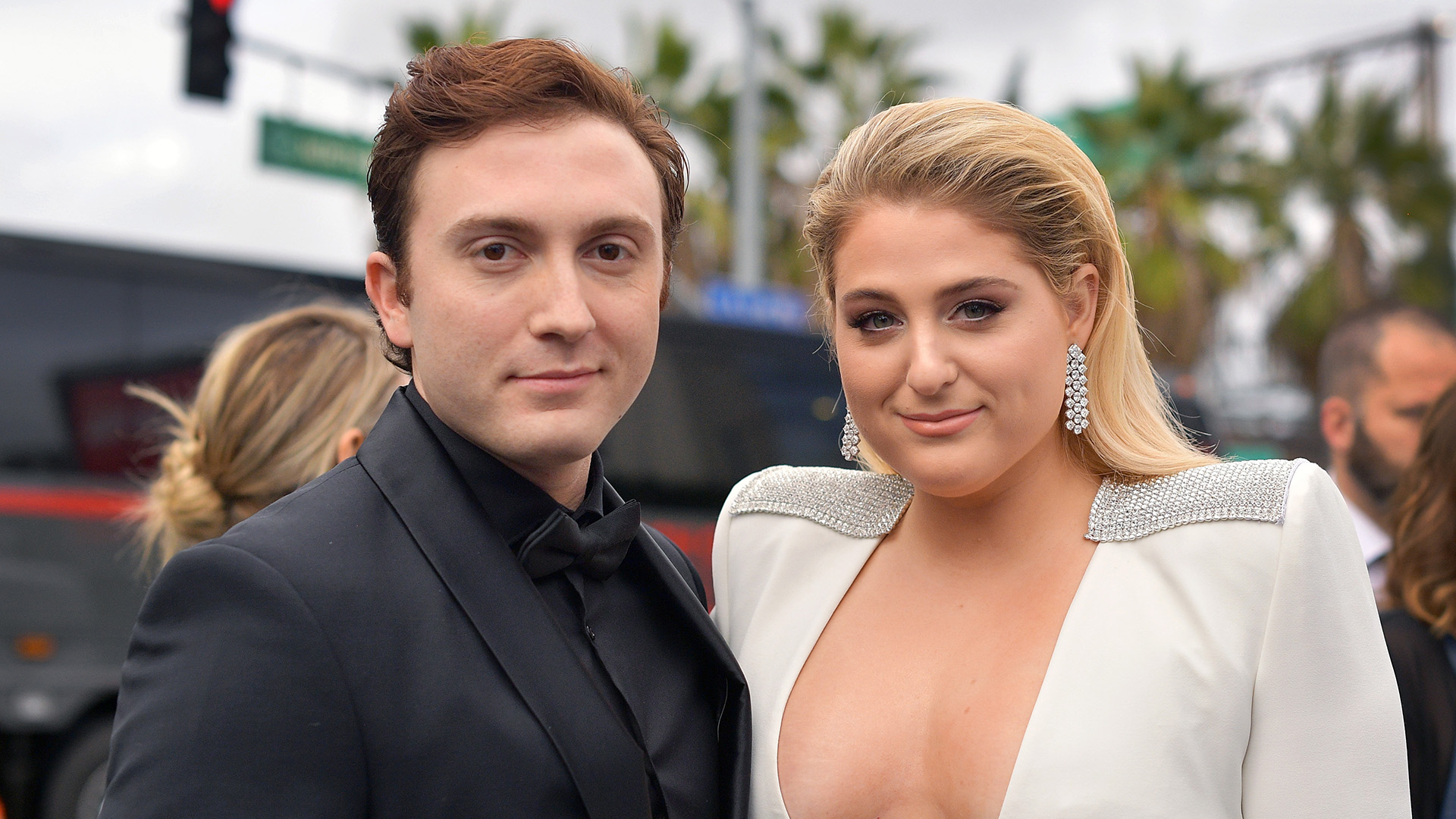 Meghan Trainor s Husband Daryl Sabara Reflects On How Therapy Helped 
