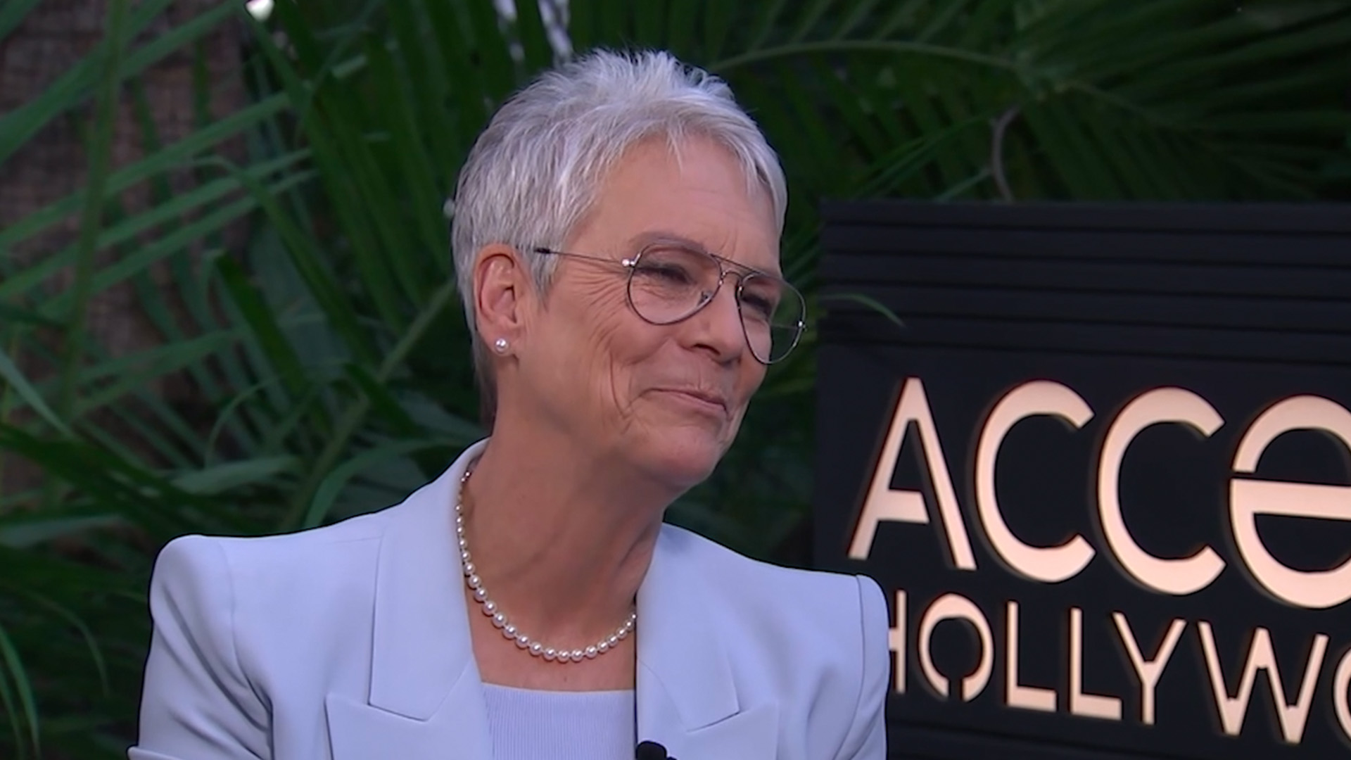 Jamie Lee Curtis Tears Up While Talking About 2023 Oscar Nomination