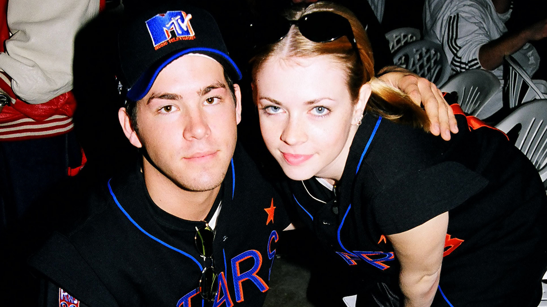 Melissa Joan Hart Admits She Had A 'Little Thing' For Ryan Reynolds