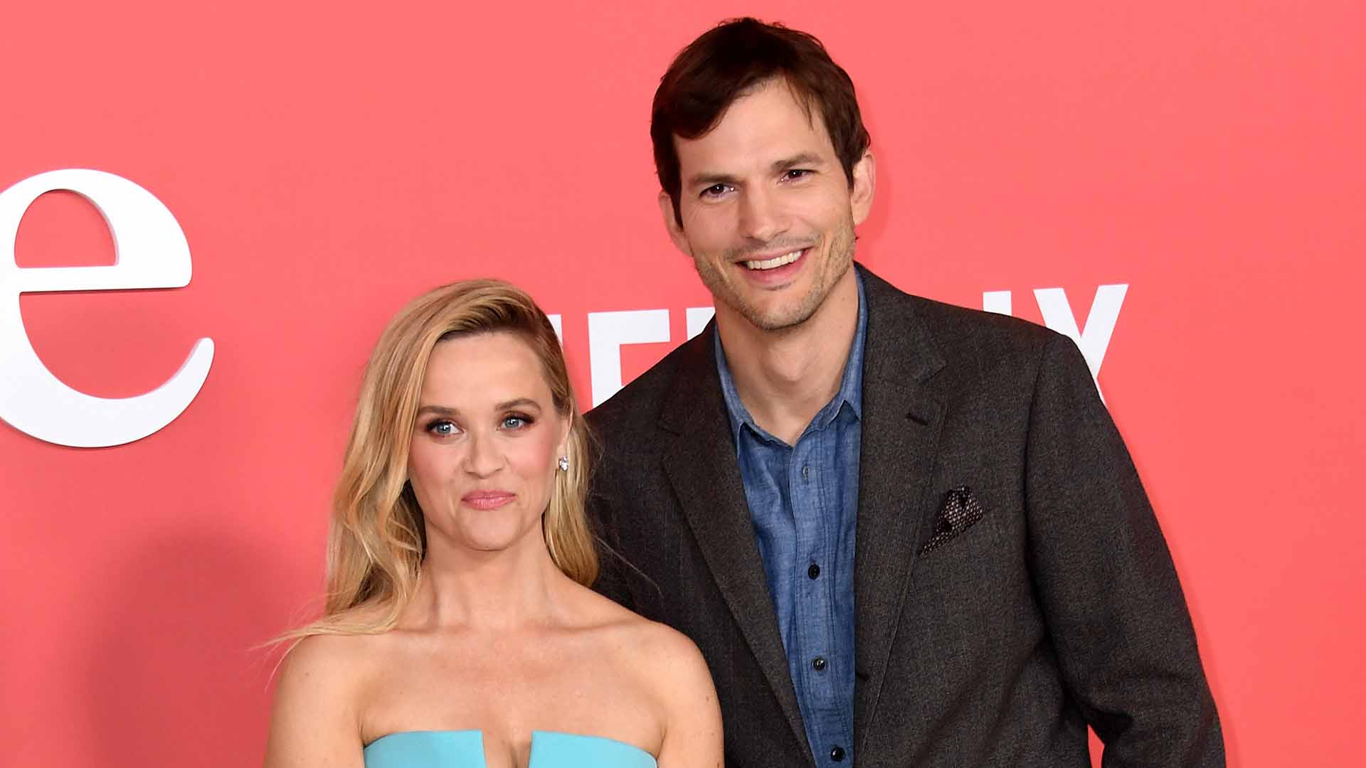 Ashton Kutcher Addresses His & Reese Witherspoon’s ‘Awkward’ Red Carpet