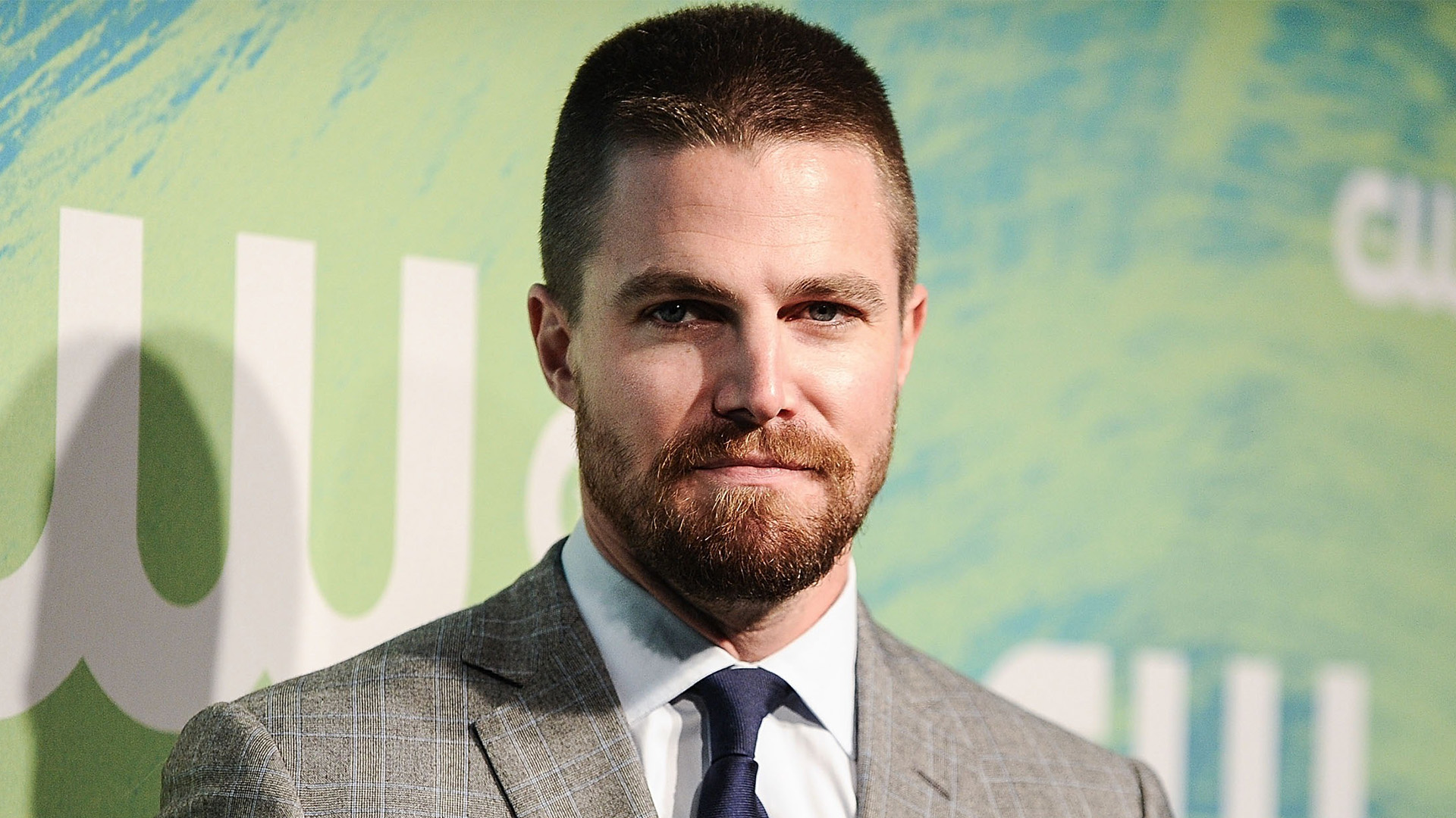 'Arrow' Star Stephen Amell Clarifies His Stance On SAG-AFTRA Strike