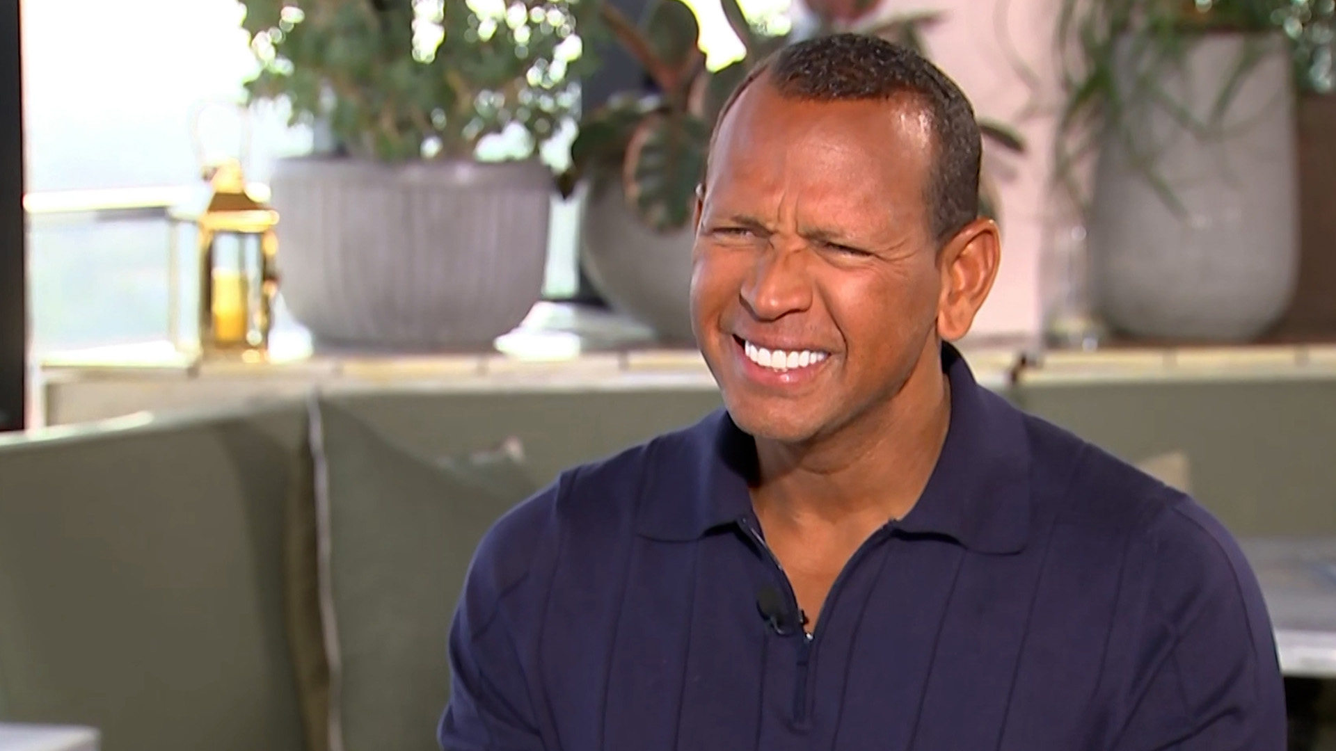 Alex Rodriguez reveals gum disease: What to know about the