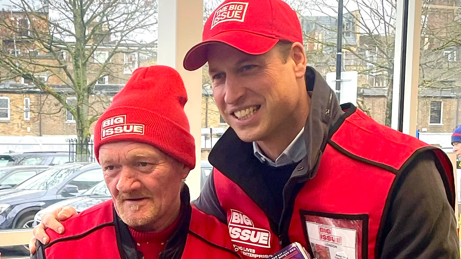 Prince William Surprises Grocery Shoppers In London By Selling(00)