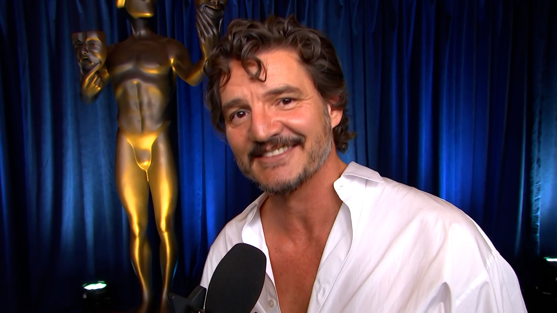 Pedro Pascal Was 'Shocked' By SAG Awards Win: 'I Had A Few Drinks