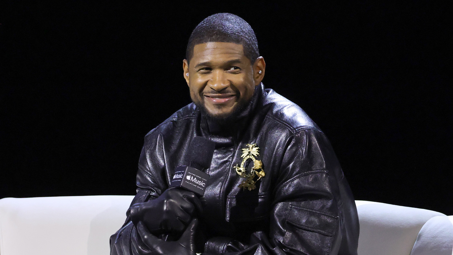 Usher Admits He's Seen Fans' Fantasy Setlists For His Super Bowl