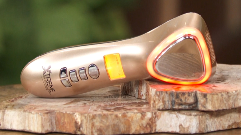 Shop LED Anti-Aging Massagers, Chic Knife Sets & More On Gilt.com This Week!