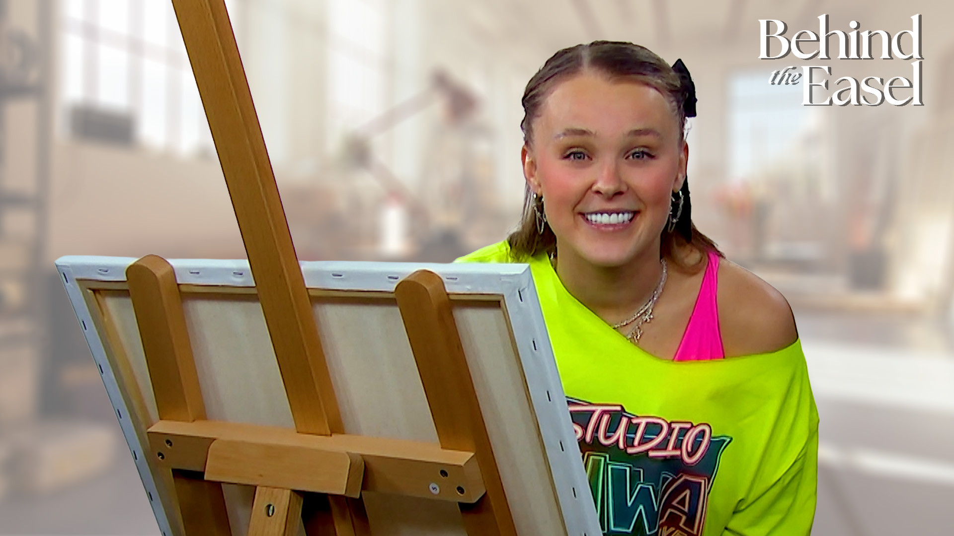 JoJo Siwa Paints Her Future Kids With Boyfriend Chris Hughes | Behind ...