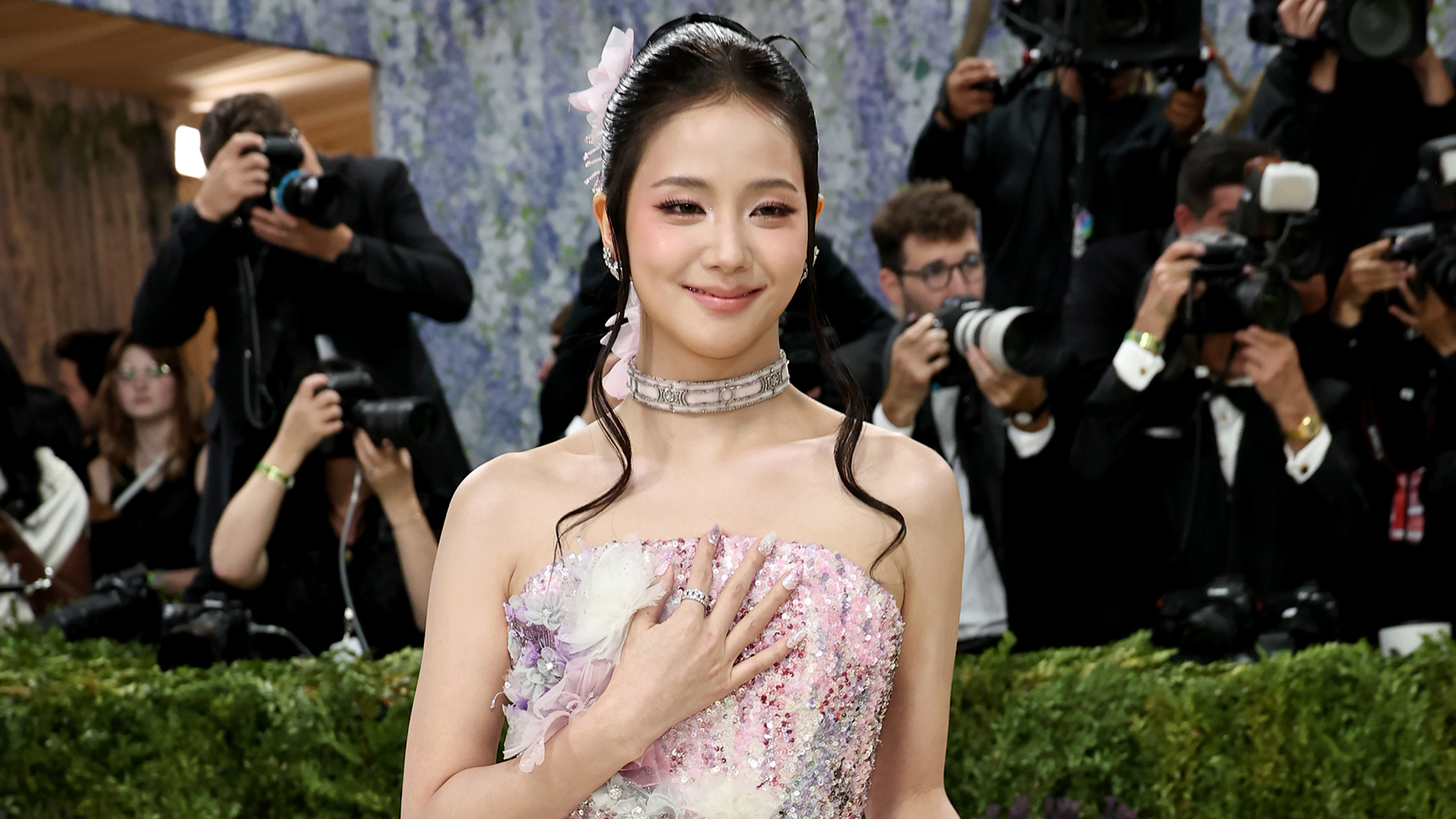 Jisoo Makes Her Met Gala Debut In Dazzling Dior Look | Access